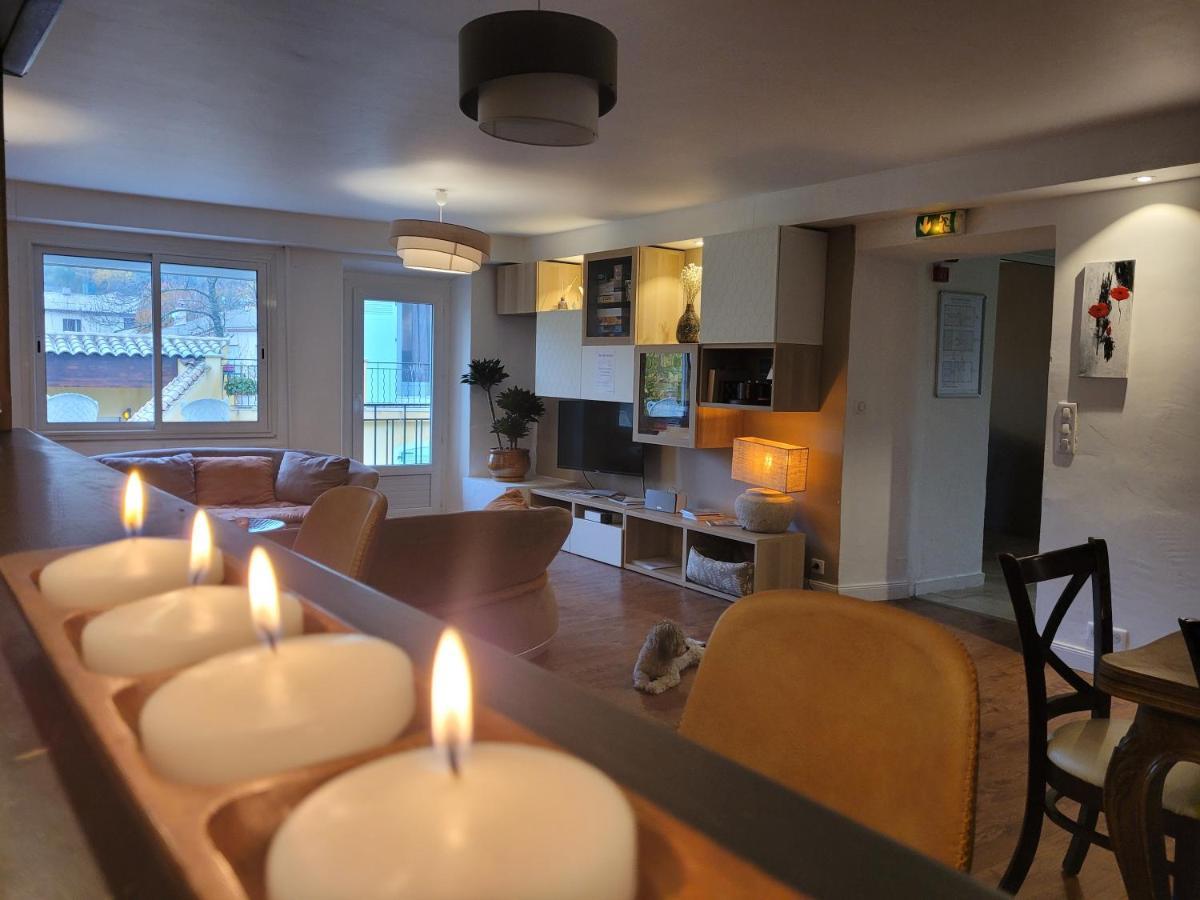 Hotel Restaurant Le Lachens La Bastide  Екстер'єр фото