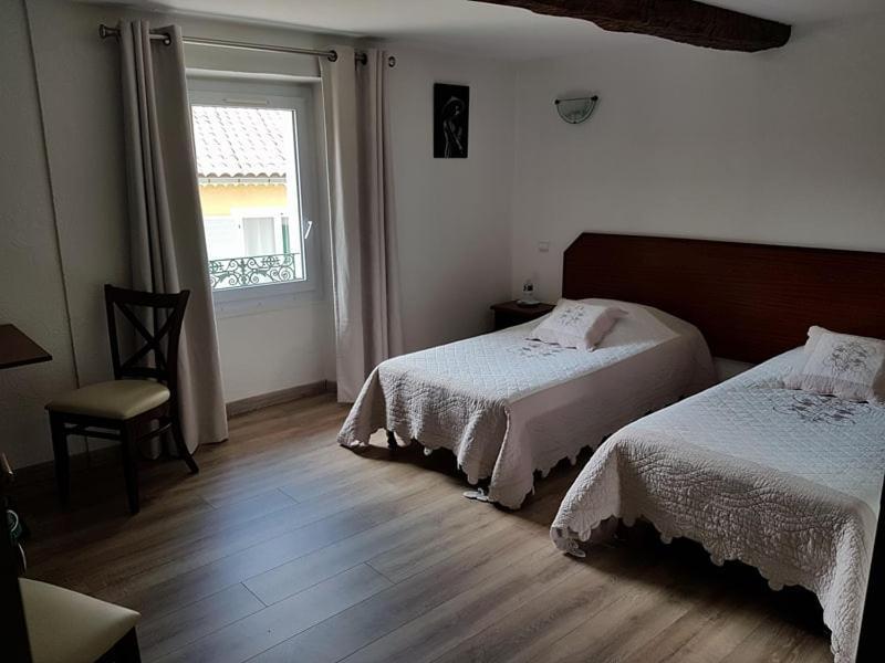 Hotel Restaurant Le Lachens La Bastide  Екстер'єр фото