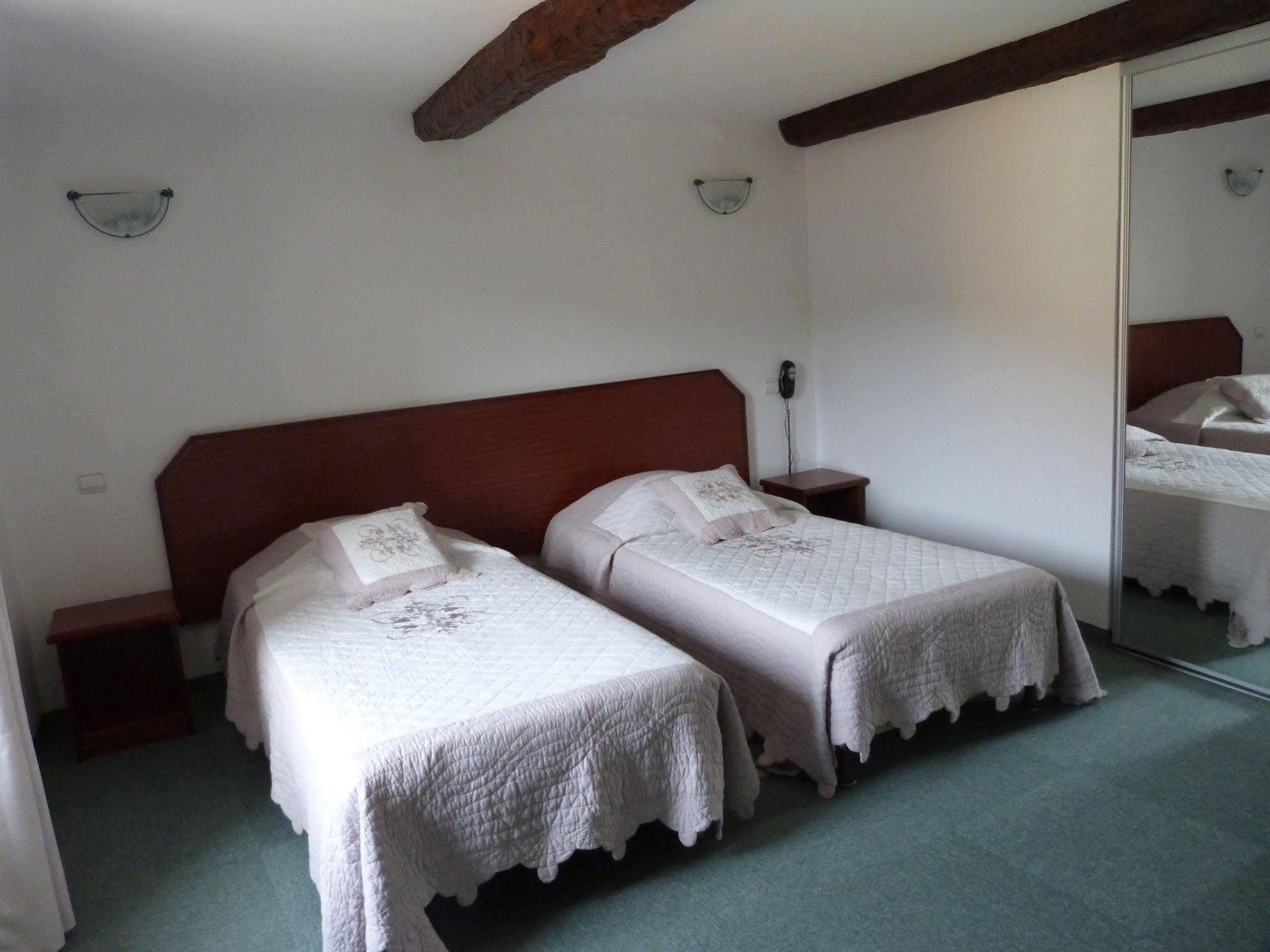 Hotel Restaurant Le Lachens La Bastide  Екстер'єр фото